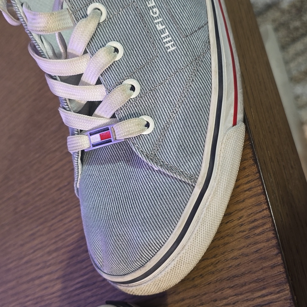 Tommy Hilfinger Sneakers - Picture 11 of 12